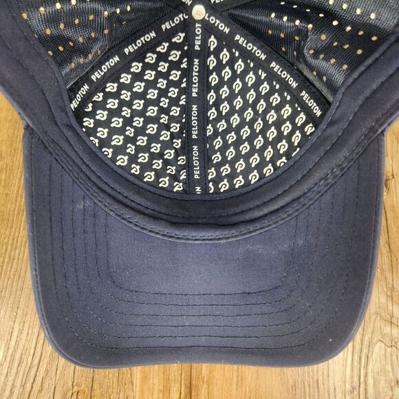 Peloton Hat Cap Snapback Blue Vented Athletic Sports Cycling Tennis Golf Cooling - Picture 8 of 10